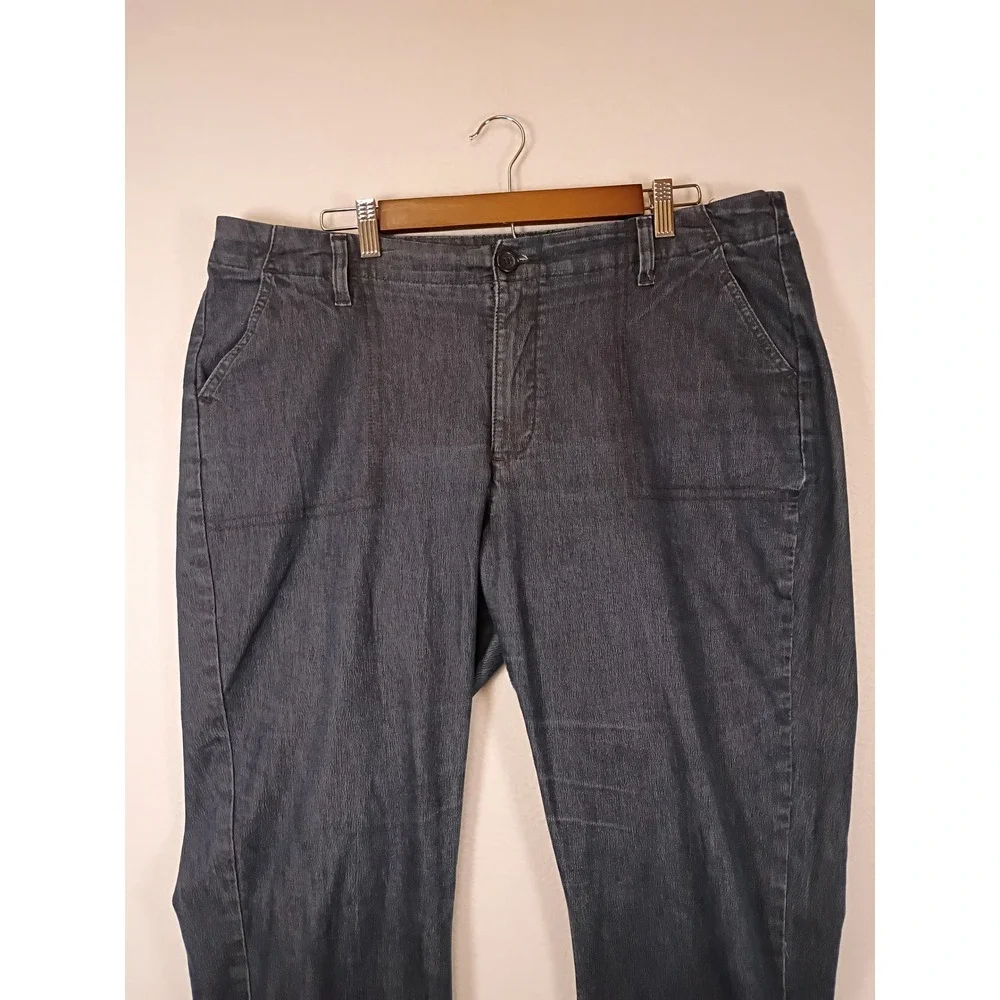 Classic Riders by Lee Womens 18 M Dark Wash Indigo Stretch Straight Leg Pants